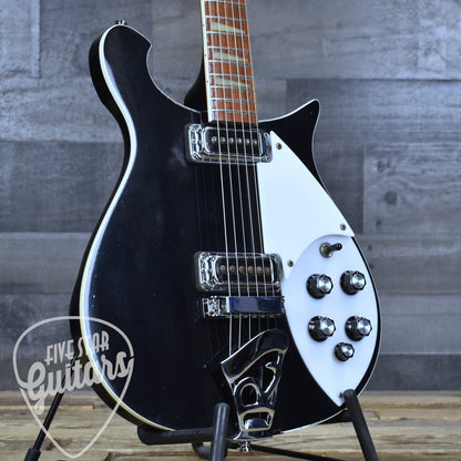 Pre-Owned Rickenbacker 620/6 - Jetglo with Hardshell Case