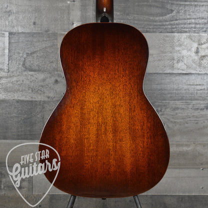 Pre-Owned Santa Cruz 1929-00 - with Hard Shell Case