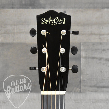 Pre-Owned Santa Cruz 1929-00 - with Hard Shell Case