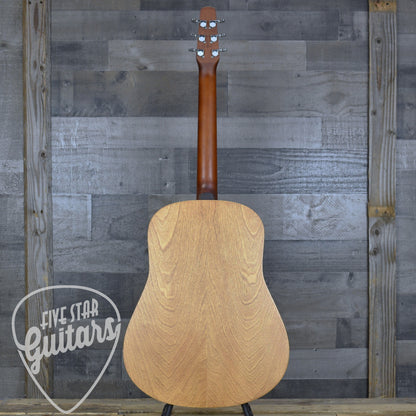 Pre-Owned Seagull S6
