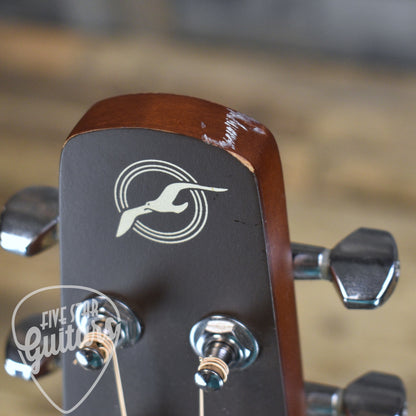 Pre-Owned Seagull S6
