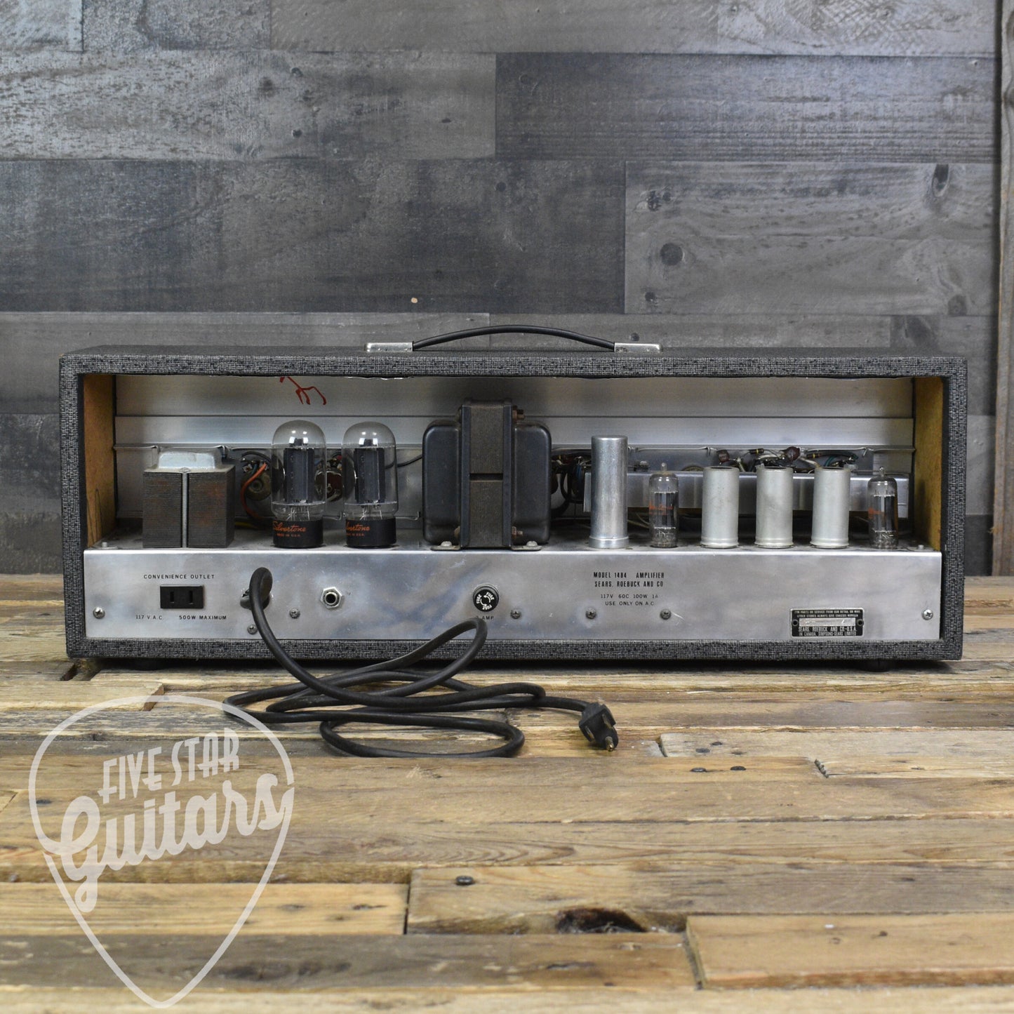 Pre-Owned Silvertone Model 1484 Twin Twelve 60 Watt Guitar Head