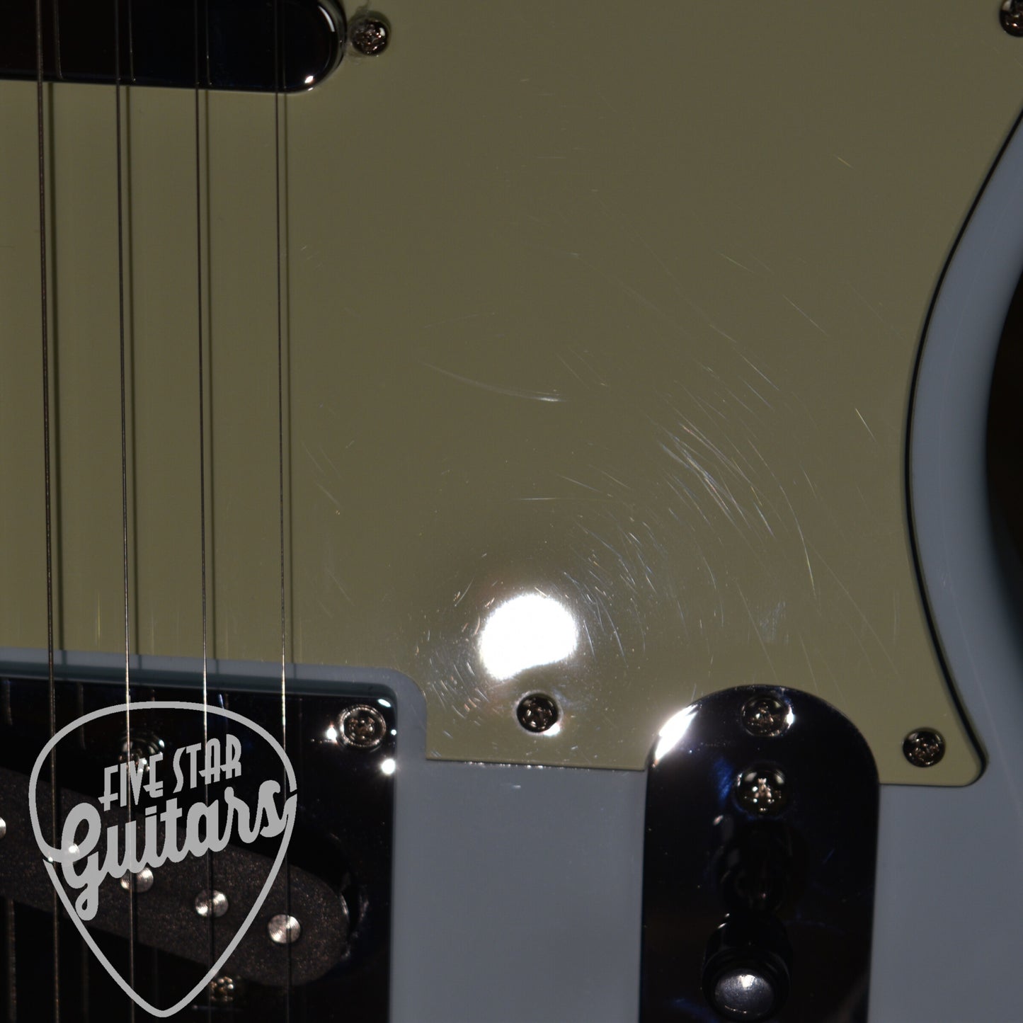 Pre-Owned Sire Larry Carlton T3