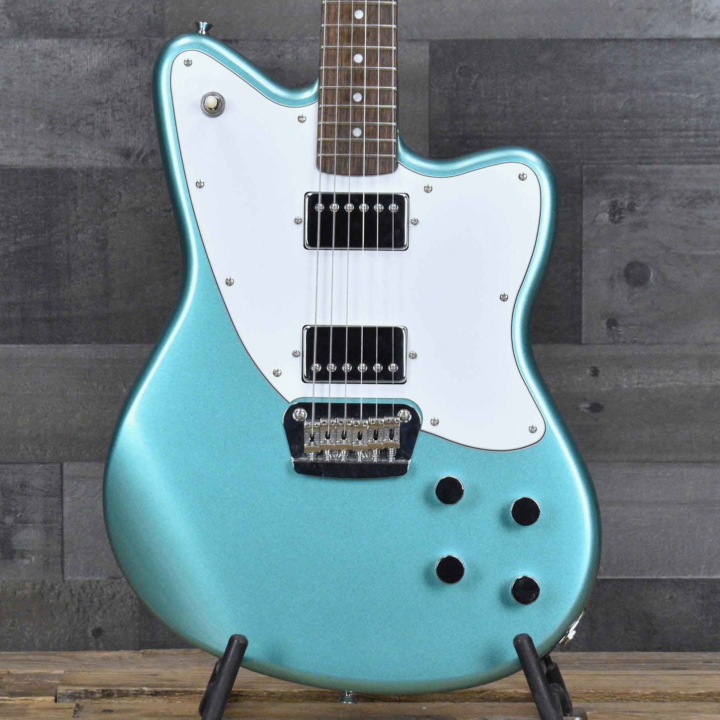 Pre-Owned Squier Paranormal Toronado - Mystic Seafoam Green