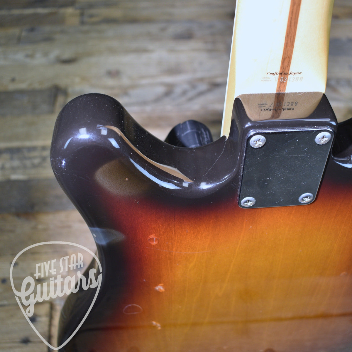 Pre-Owned Squier Vista Venus CIJ - Sunburst
