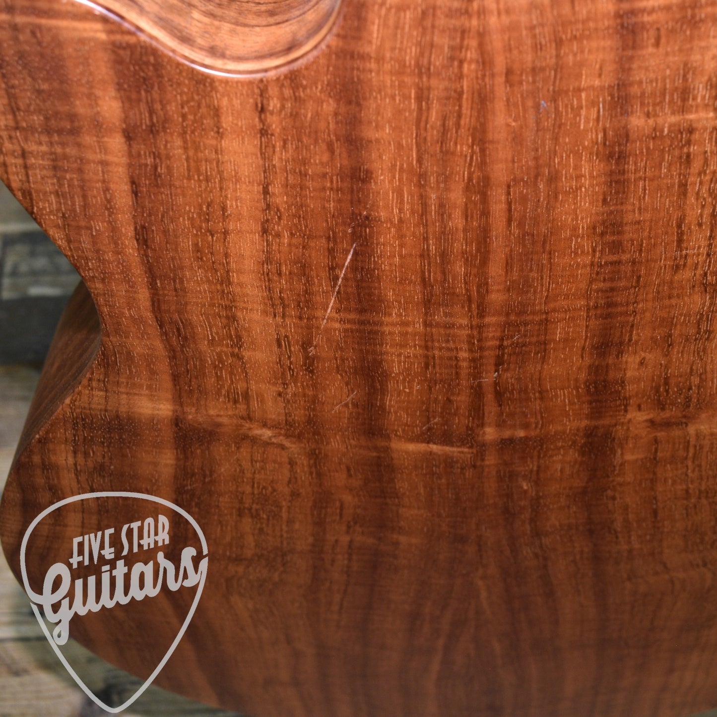 Pre-Owned Tacoma CKK9C Chief Koa - Natural with Hard Shell Case