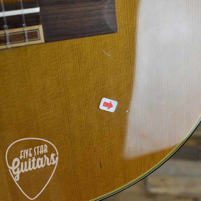 Pre-Owned Takamine C-132S - Natural with Hard Shell Case