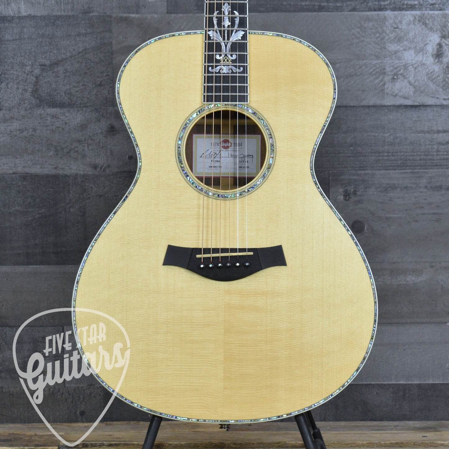 Pre-Owned Taylor 30th Anniversary XXX-KE - Natural with Hardshell Case