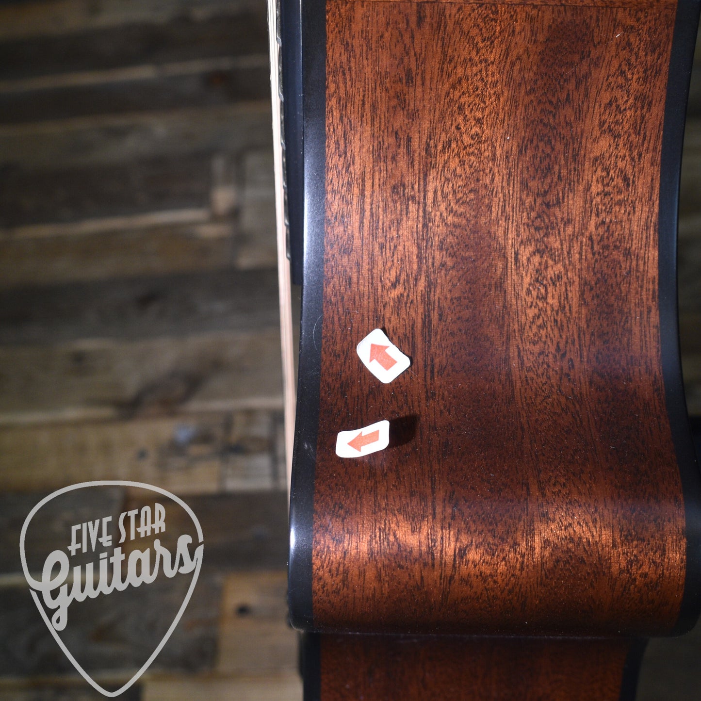 Pre-Owned Taylor 312ce 12-Fret - Natural with Hard Shell Case