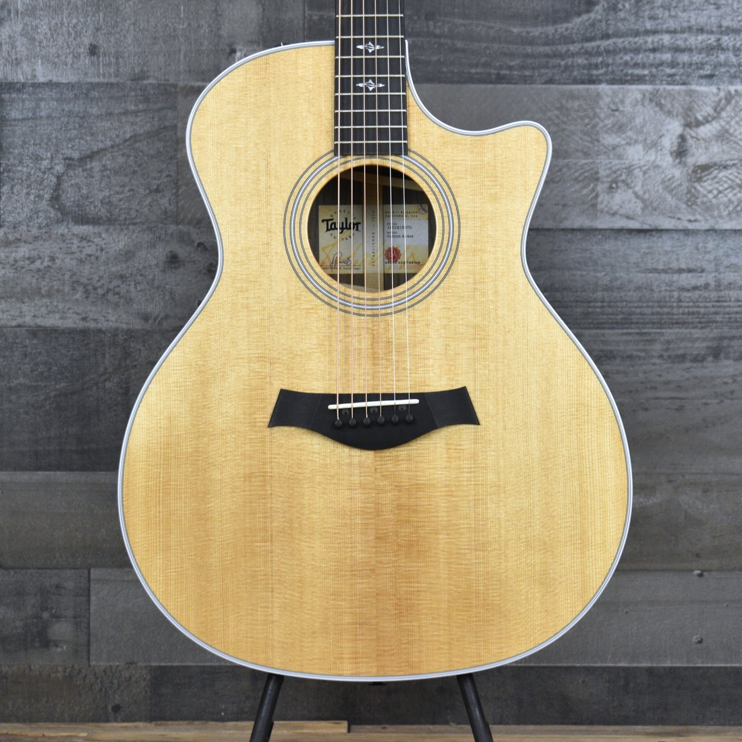 Pre-Owned Taylor Custom 414ce Grand Auditorium - Natural with Hard Shell Case - Five Star Select