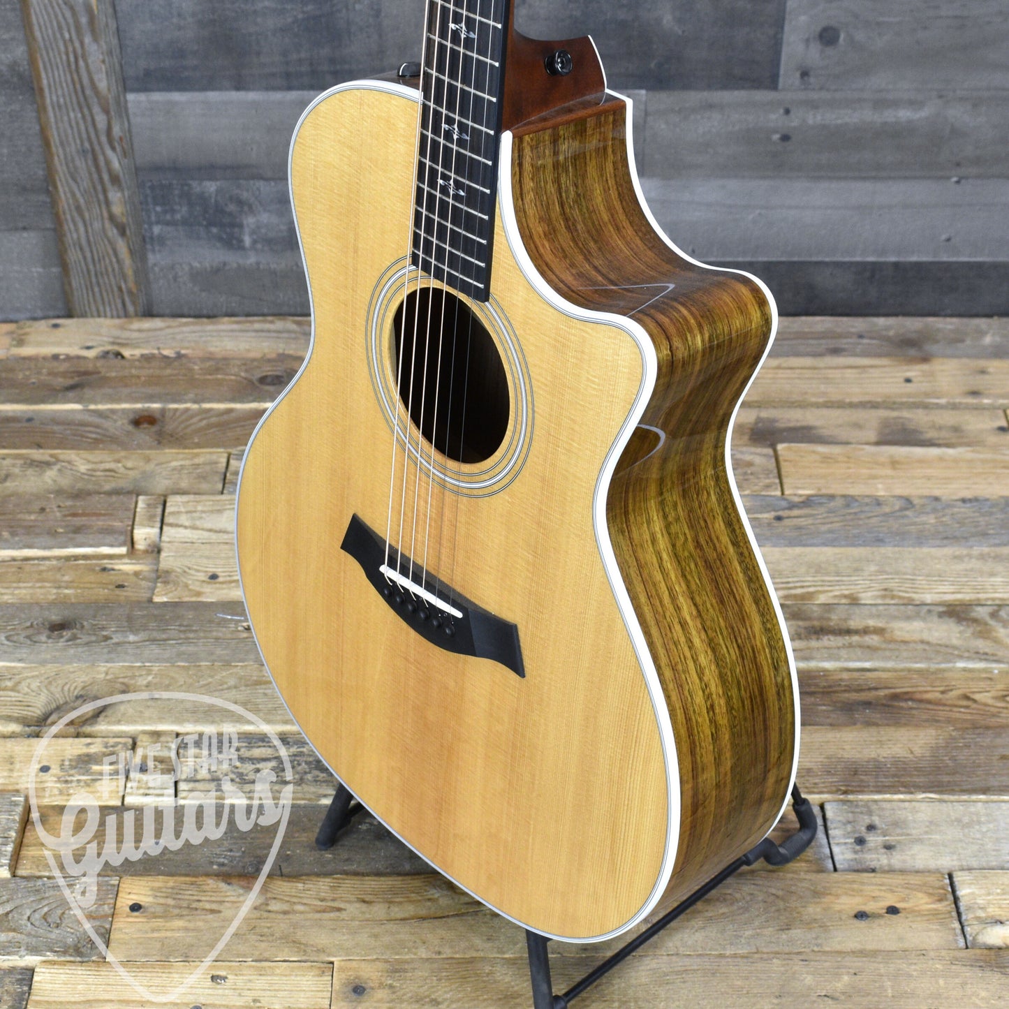 Pre-Owned Taylor Custom 414ce Grand Auditorium - Natural with Hard Shell Case - Five Star Select