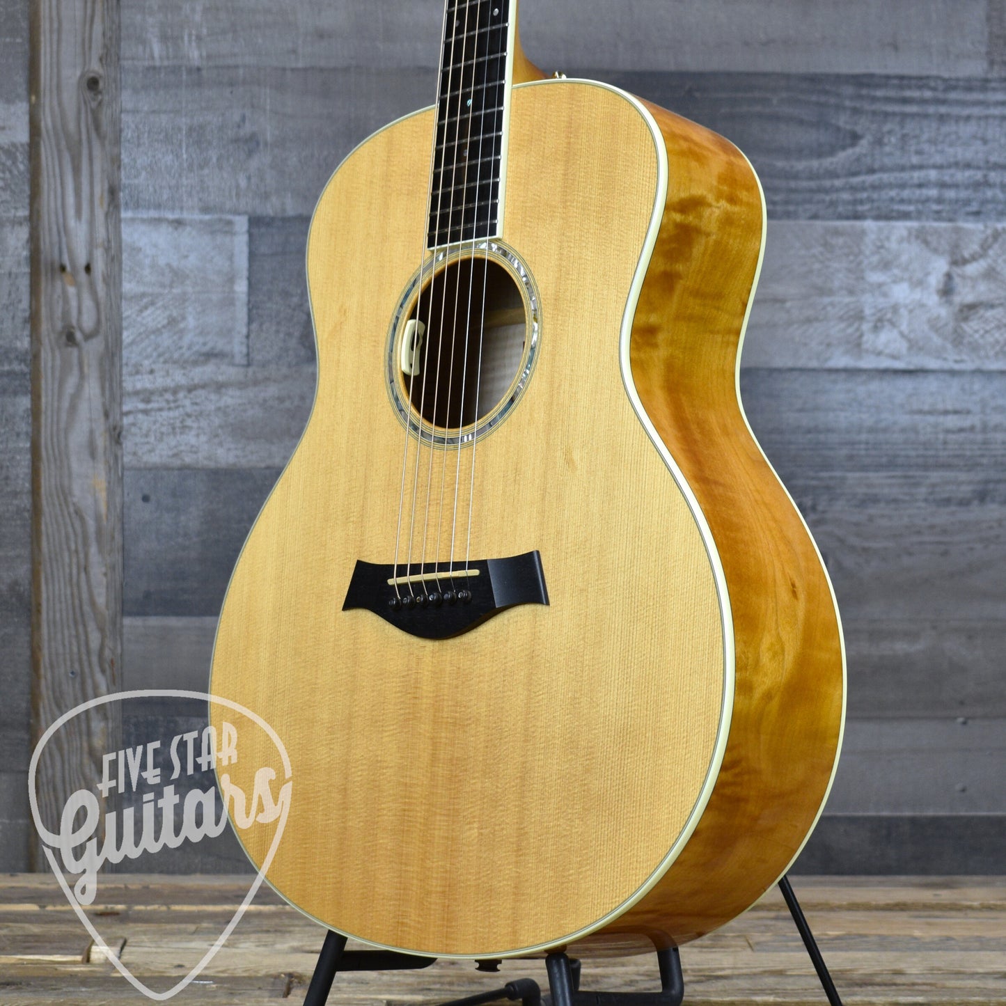 Pre-Owned Taylor GS6 - Natural with Hardshell Case