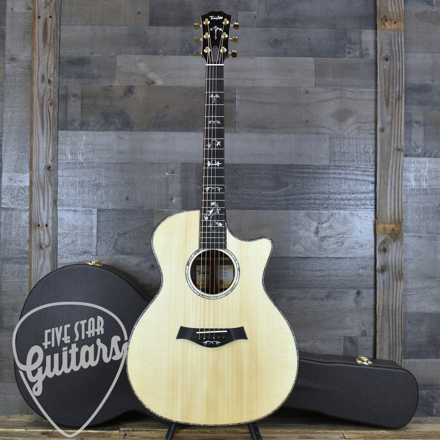 Pre-Owned Taylor Legacy 914ce - Natural with Hard Shell Case