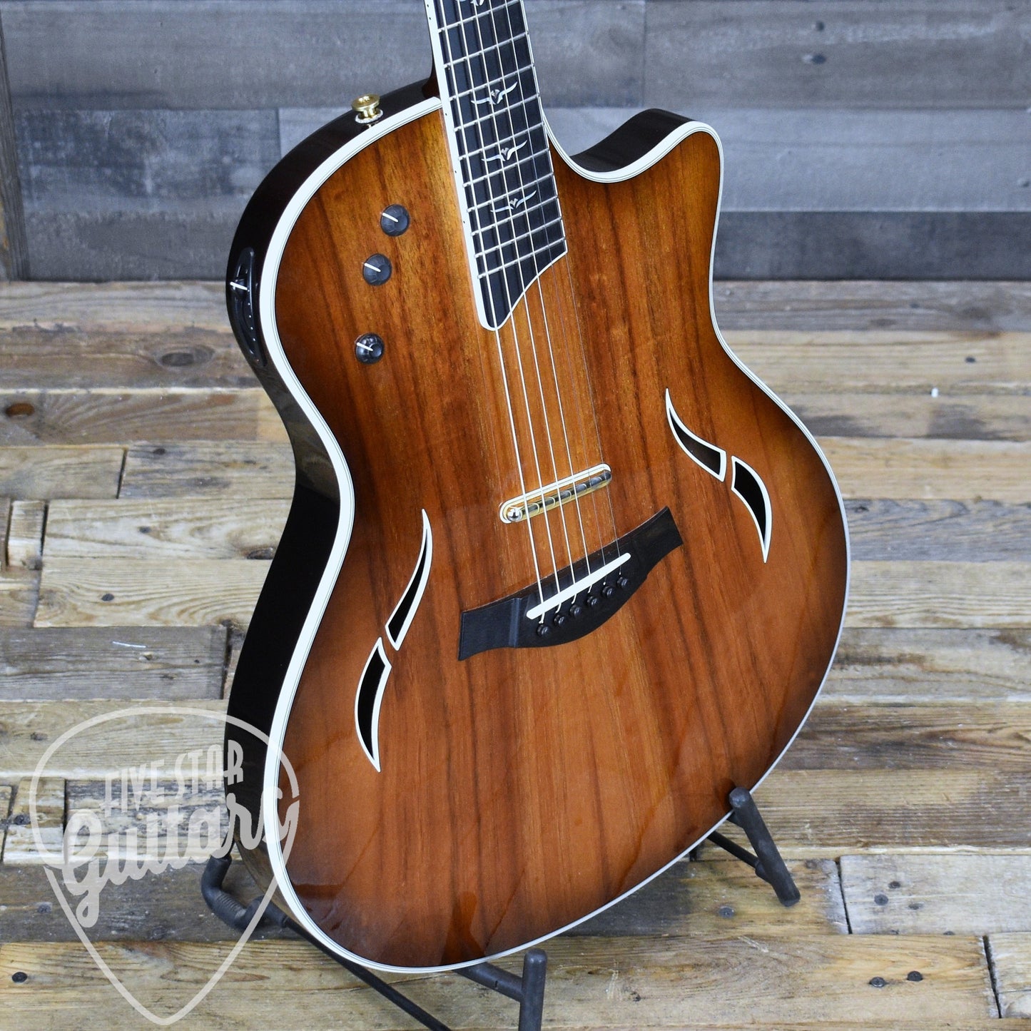 Pre-Owned Taylor T5-C2 Custom Koa - Edgeburst with Hard Case