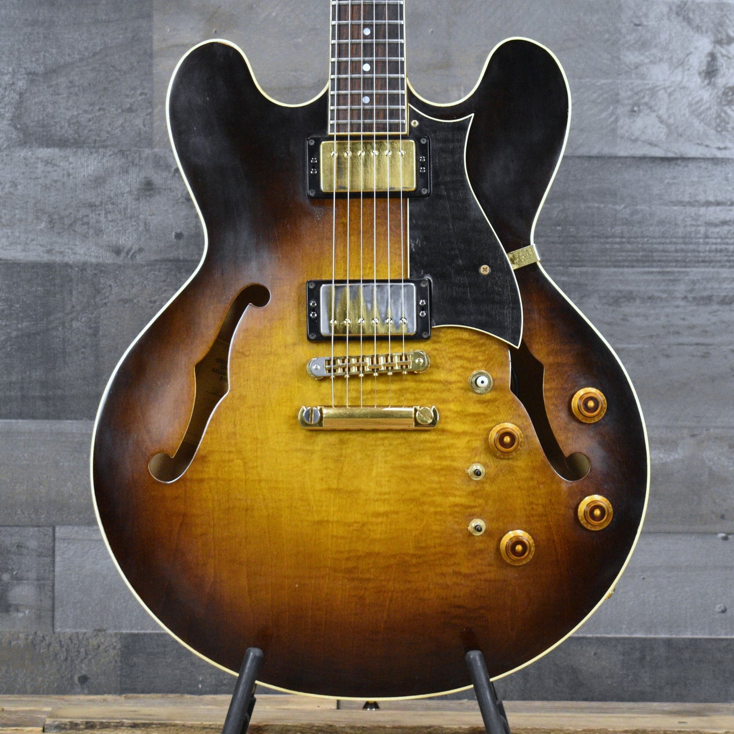 Pre-Owned The Heritage H535 Old Style Sunburst with Hardshell Case