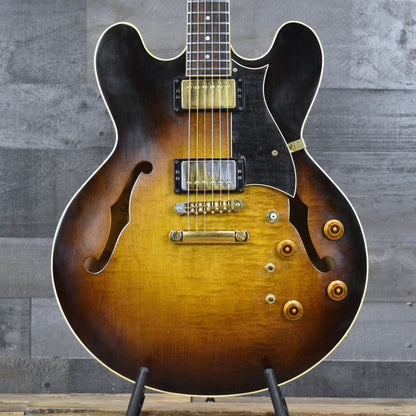 Pre-Owned The Heritage H535 Old Style Sunburst with Hardshell Case