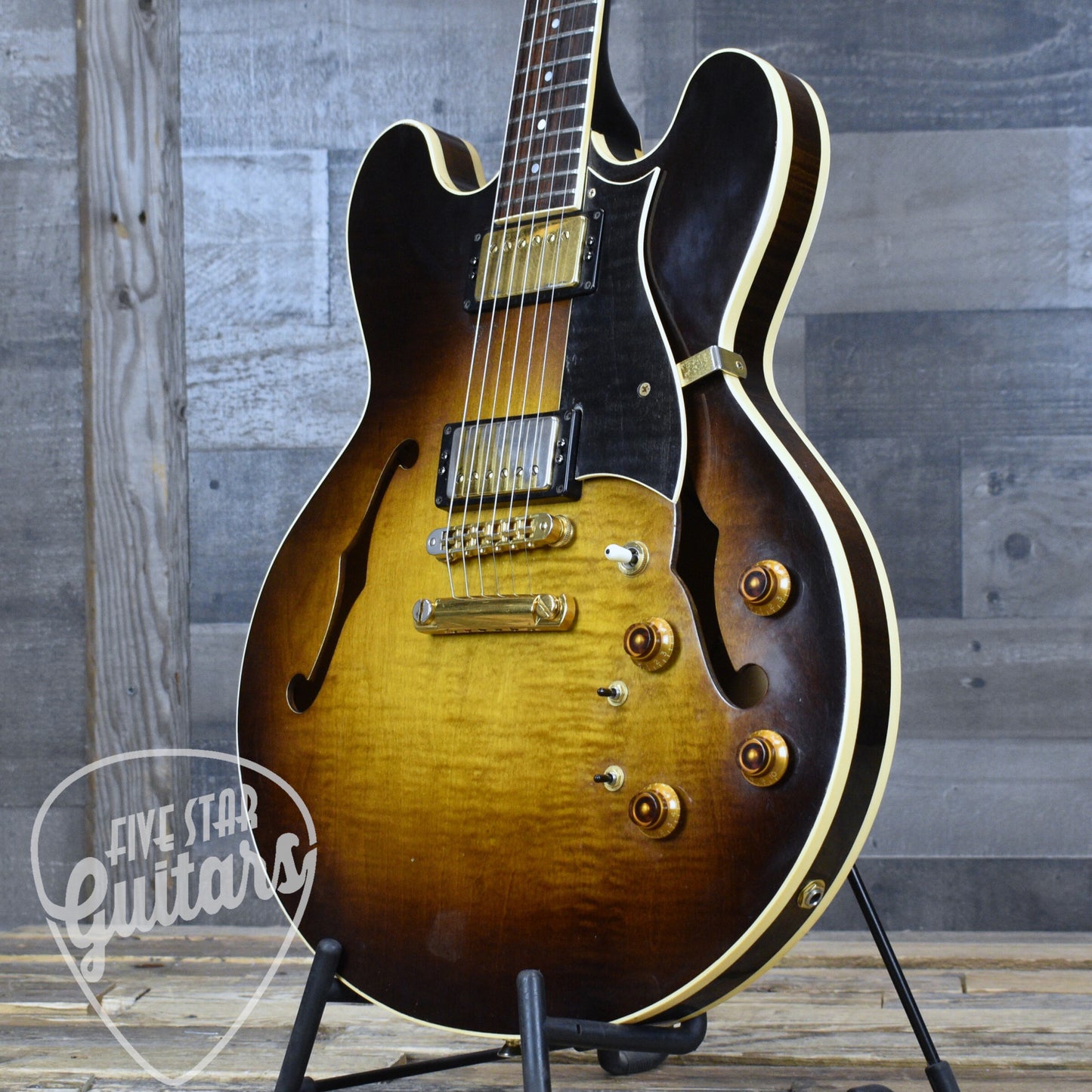 Pre-Owned The Heritage H535 Old Style Sunburst with Hardshell Case