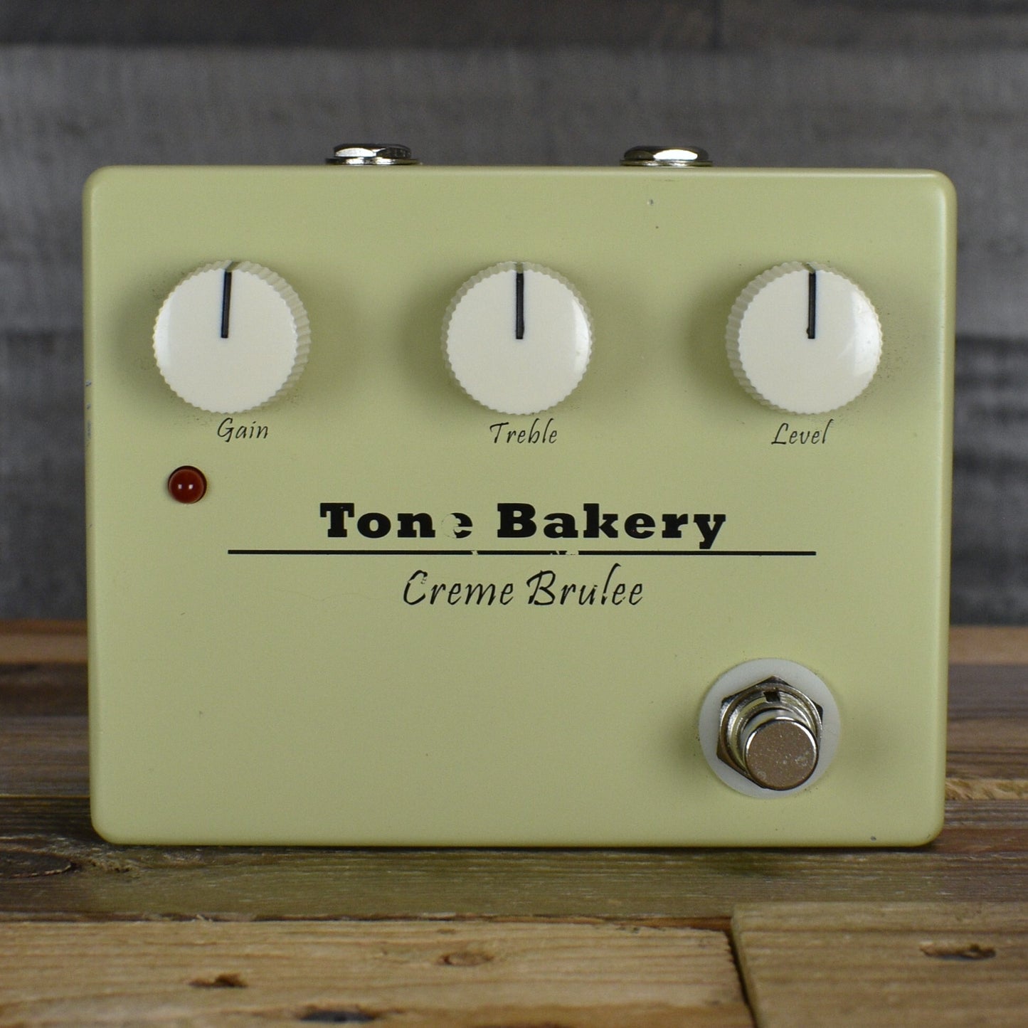 Pre-Owned Tone Bakery Creme Brulee Overdrive