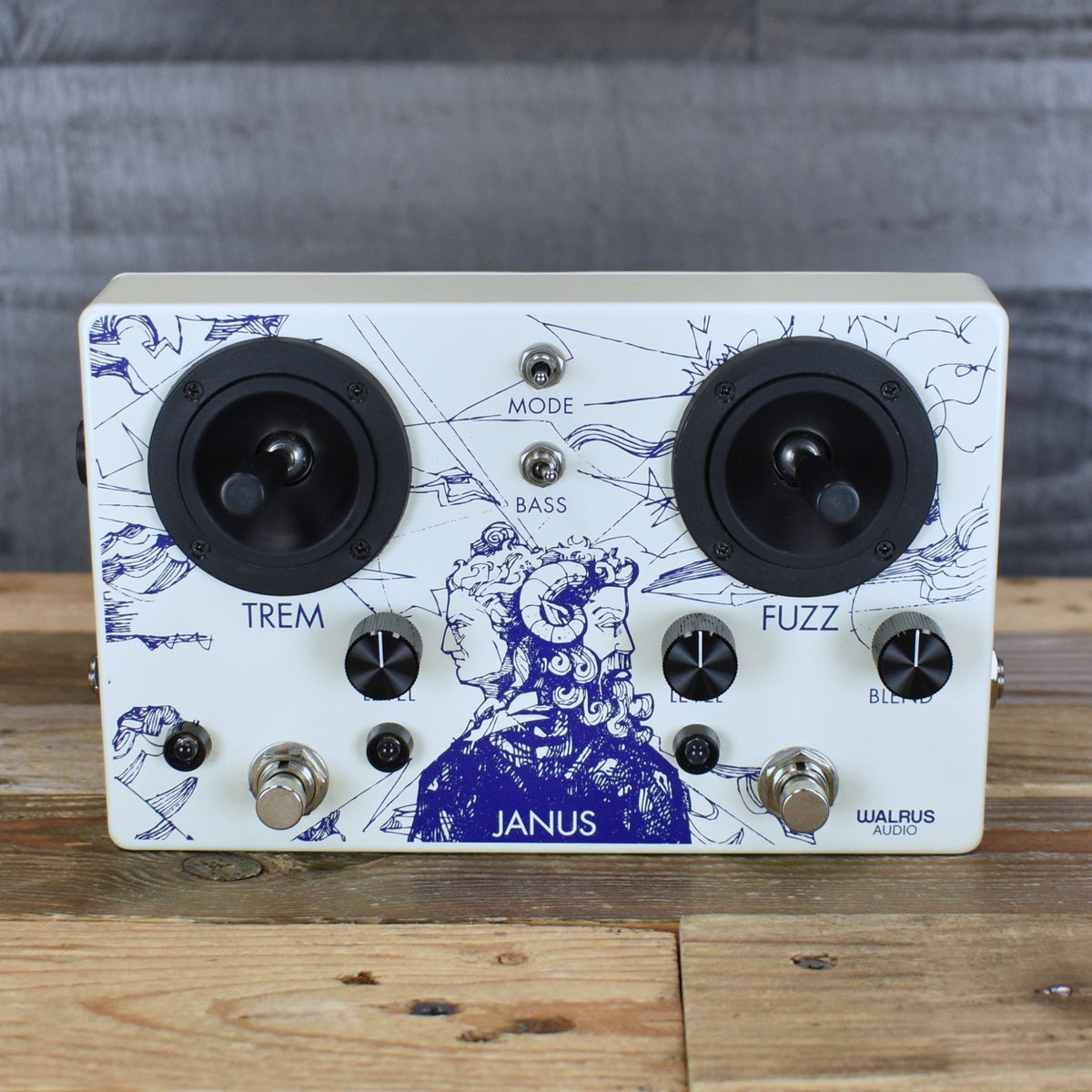 Pre-Owned Walrus Audio Janus