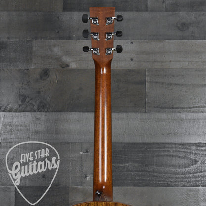 Pre-Owned Webber Roundbody with Hard Shell Case