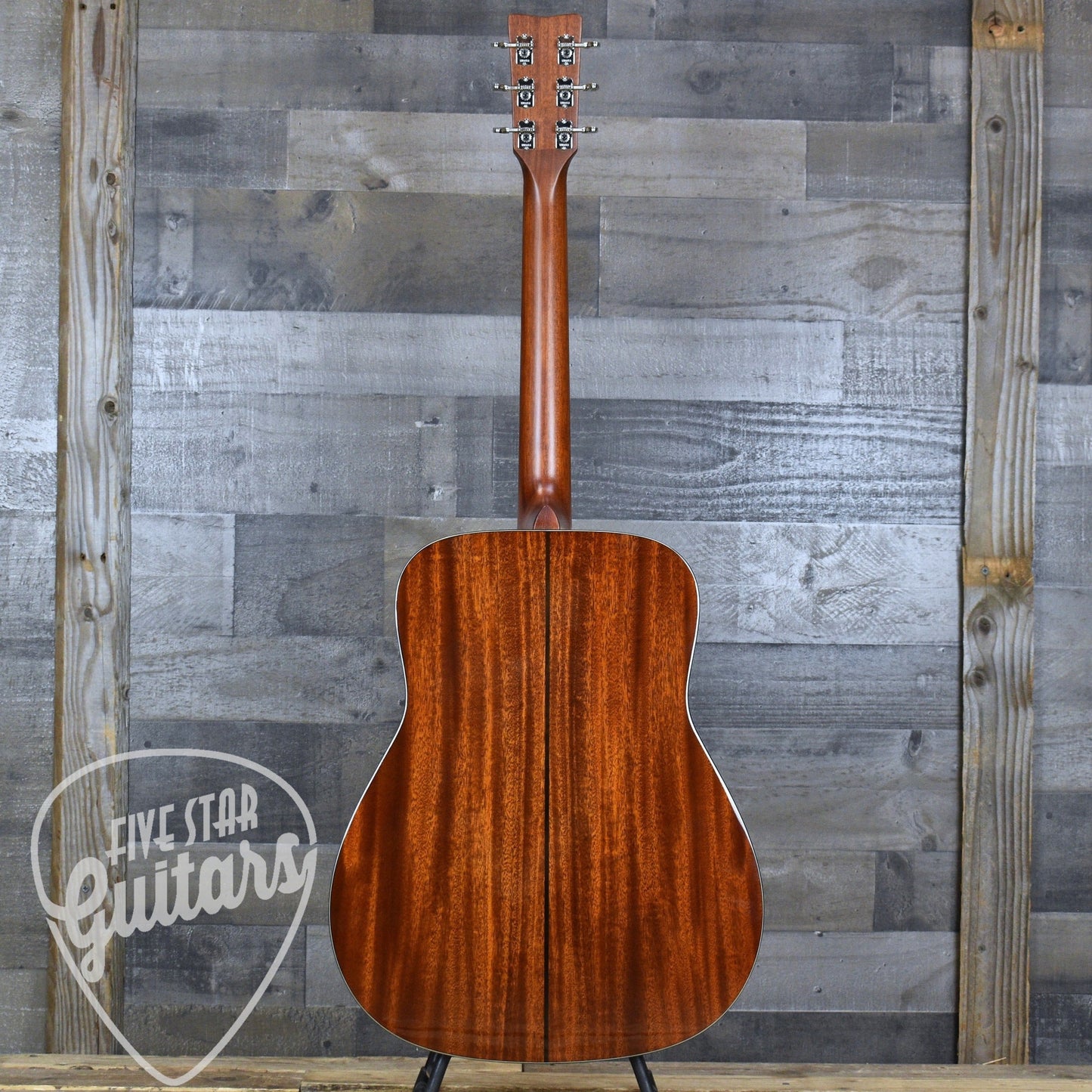 Pre-Owned Yamaha FG5 - Natural with Hardshell Case