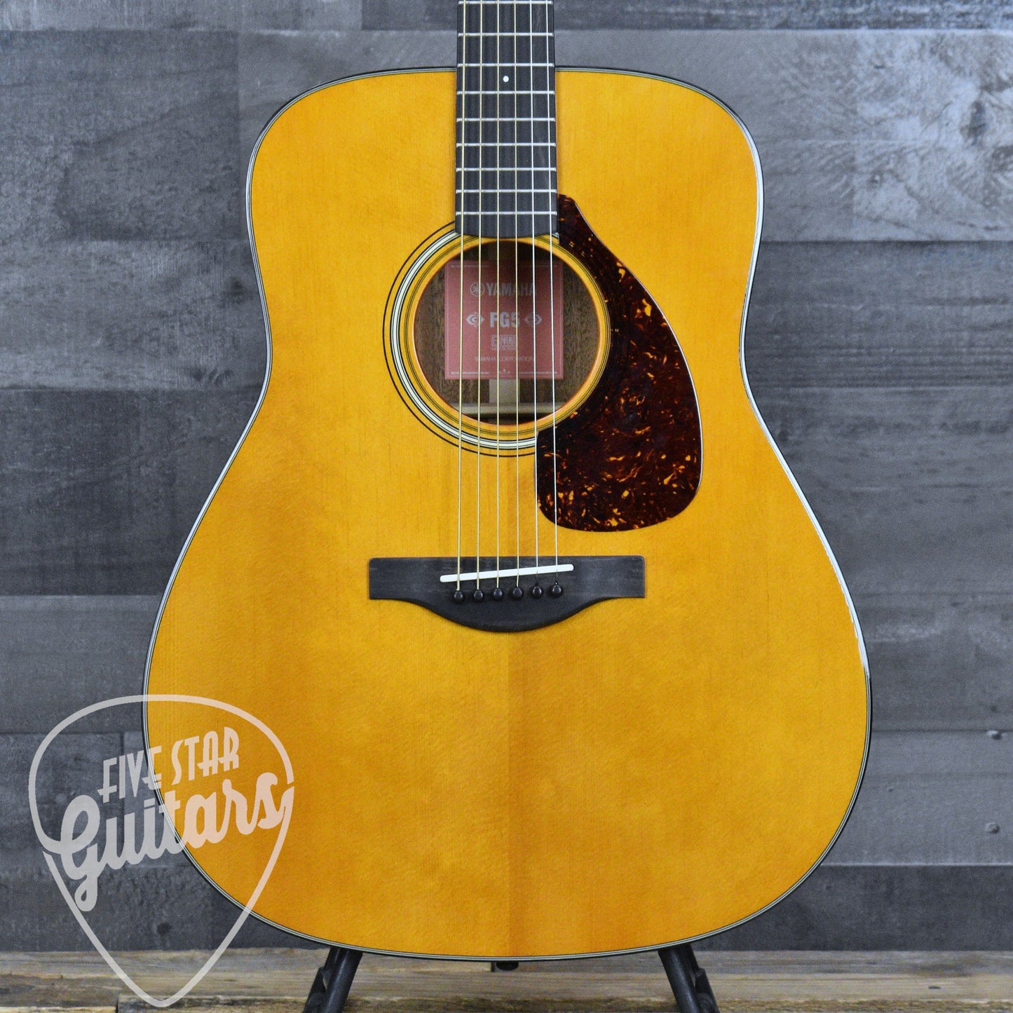Pre-Owned Yamaha FG5 - Natural with Hardshell Case
