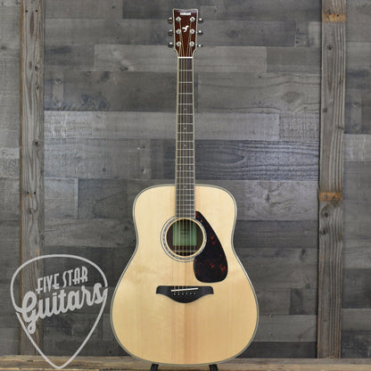 Pre-Owned Yamaha FG830 - Natural
