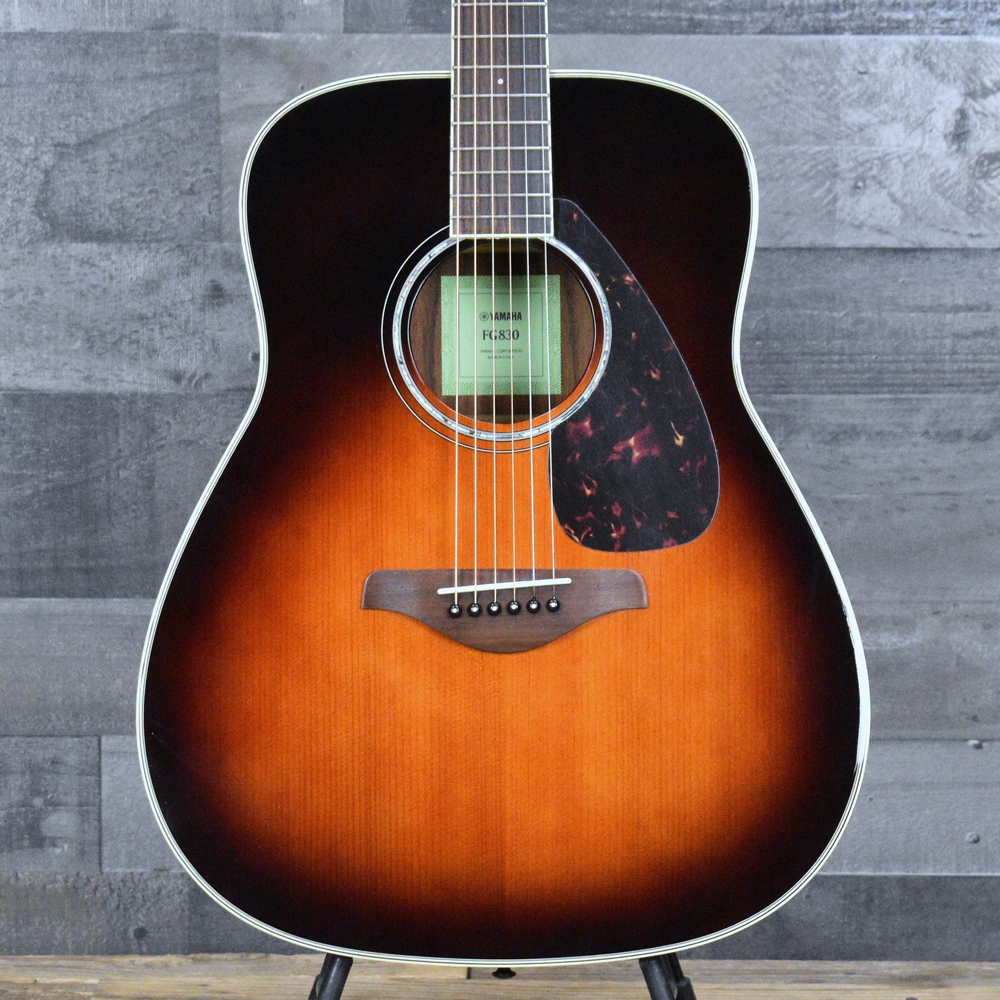 Pre-Owned Yamaha FG830 - Tobacco Brown Sunburst