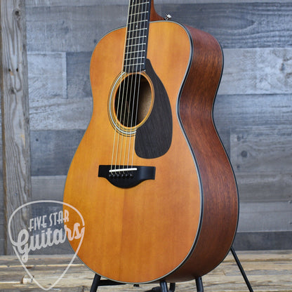 Pre-Owned Yamaha FSX5 - Natural with Hard Shell Case