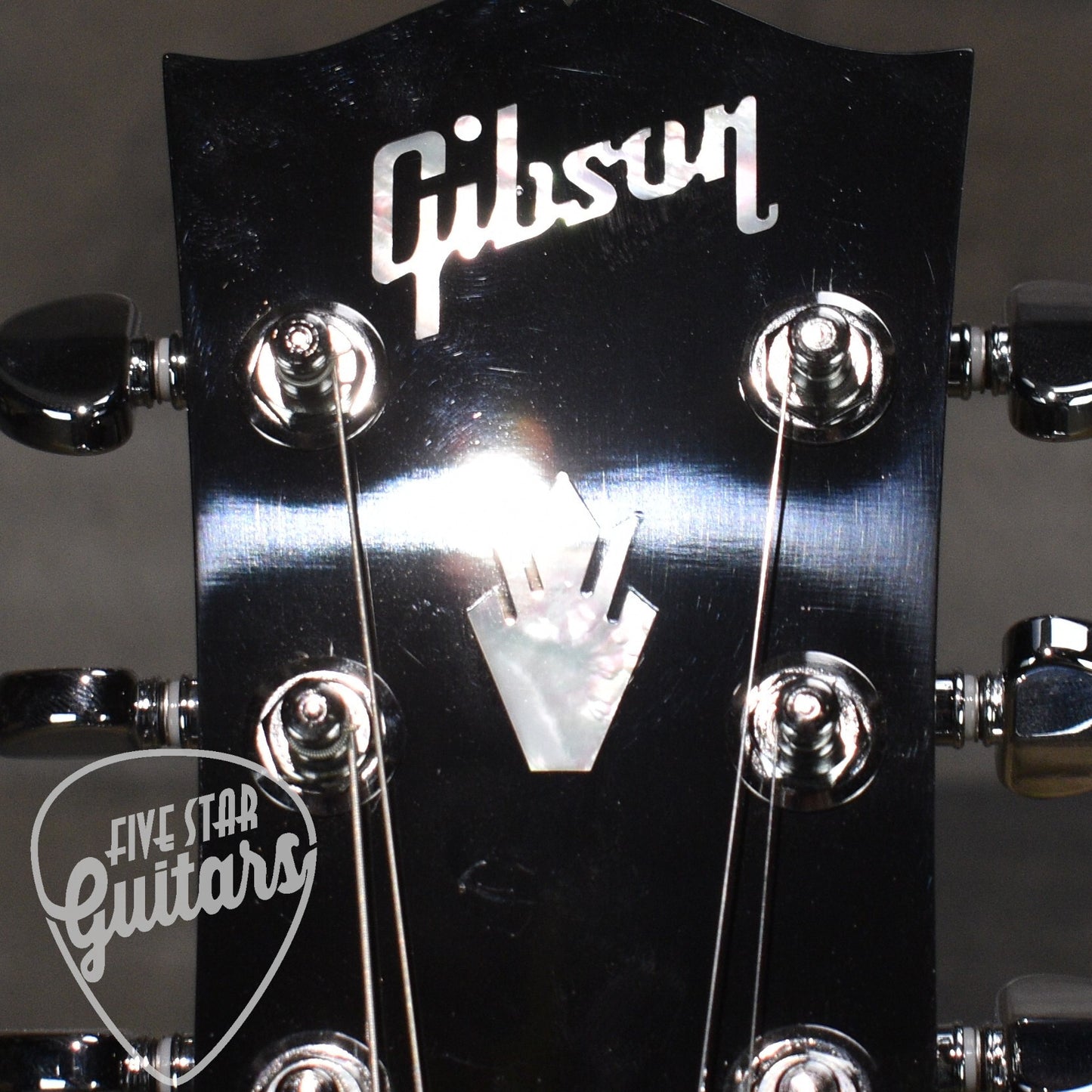 Pre-Owned 2024 Gibson Limited Edition SG Standard - Silverburst with Gibson Deluxe Gigbag