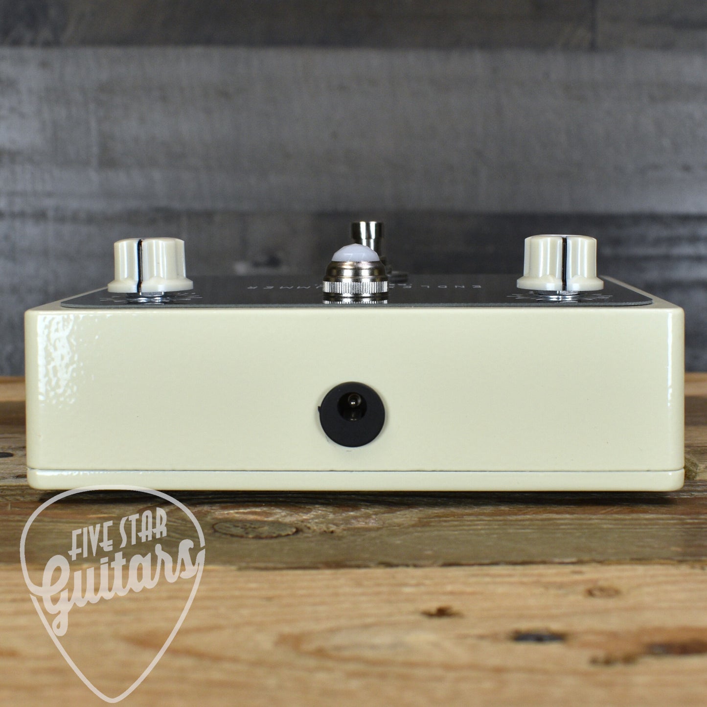 Pre-Owned Recovery Hand-Wired Effects Endless Summer Reverberator