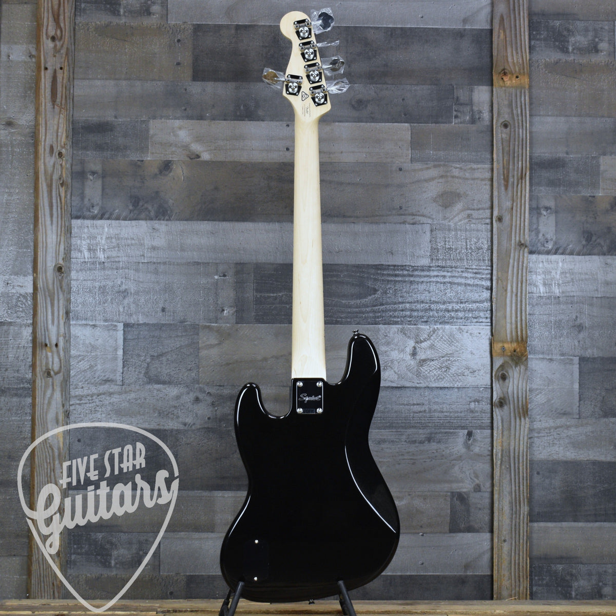 Squier Affinity Series Active Jazz Bass V - Black Metallic