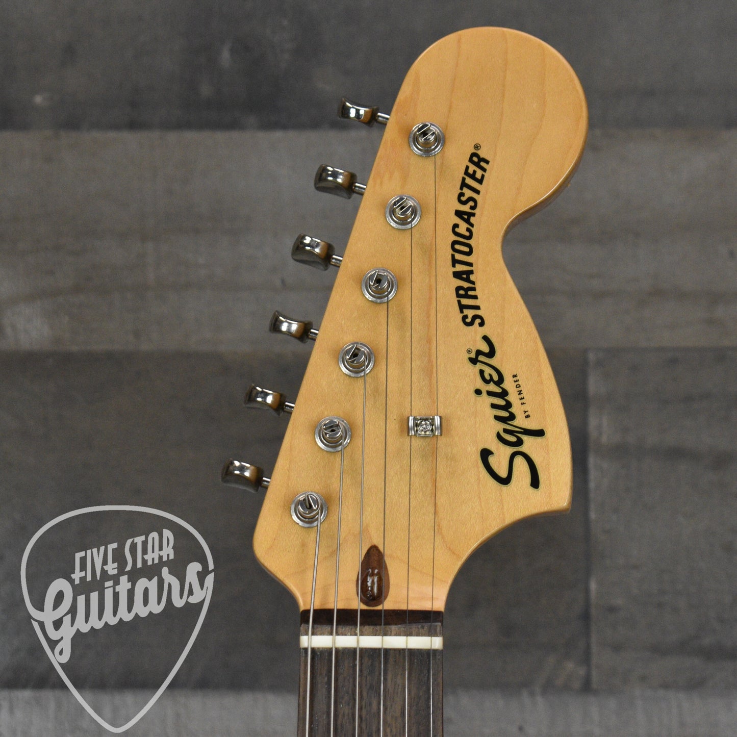 Squier Classic Vibe  '70s Stratocaster HT HSS Laurel Fingerboard Black Pickguard - Mocha