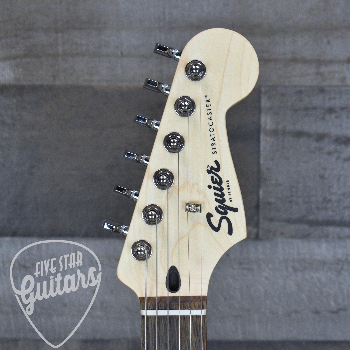 Squier Sonic Stratocaster Laurel Fingerboard White Pickguard - Ultraviolet