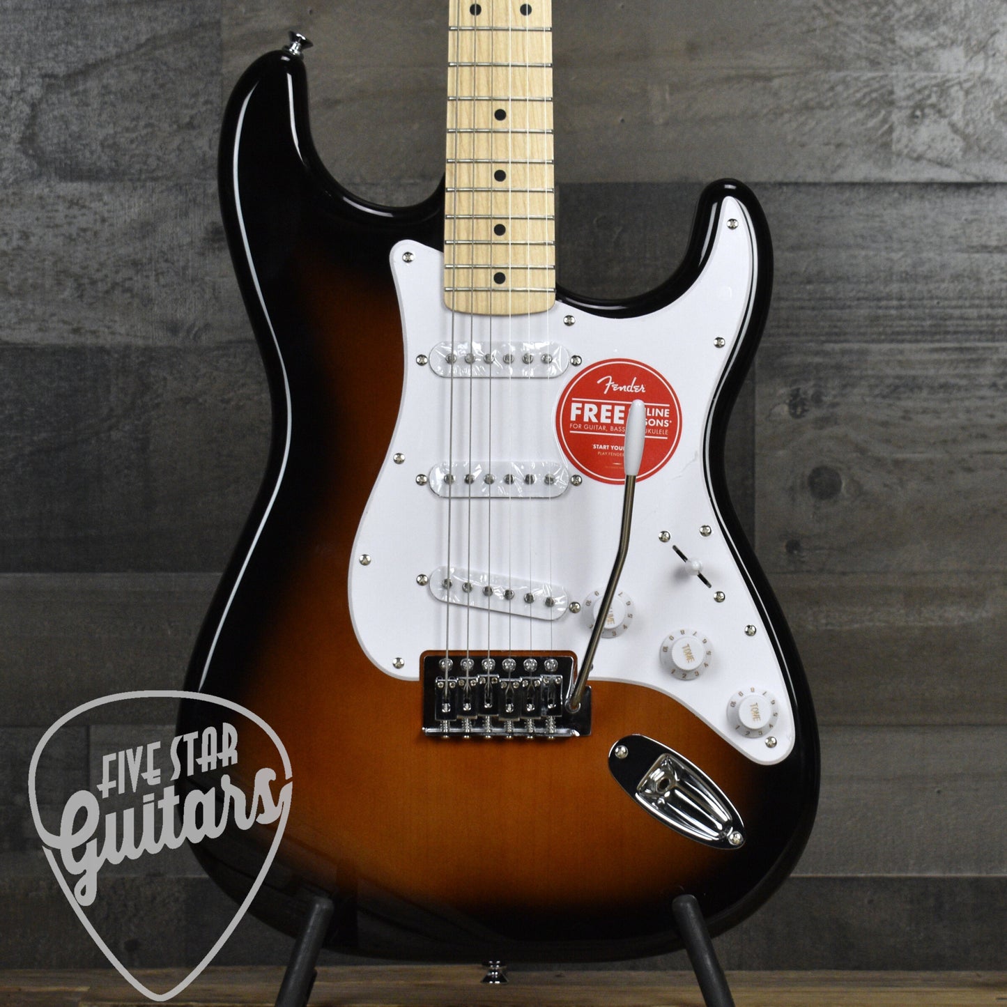Squier Sonic Stratocaster Maple Fingerboard White Pickguard - 2-Color Sunburst