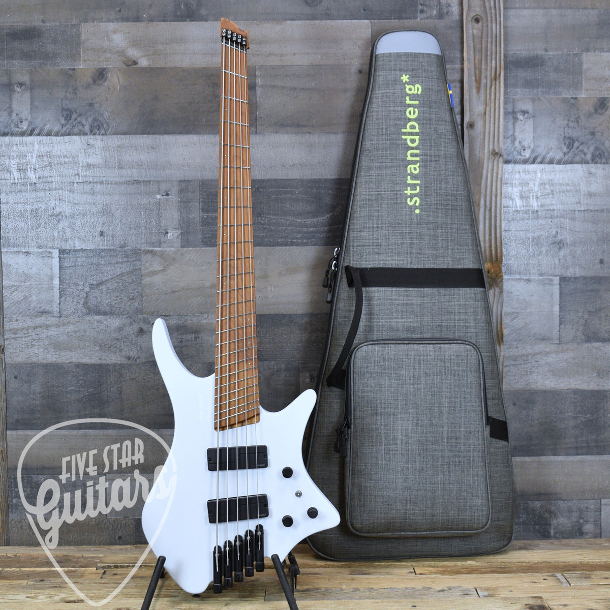 Strandberg Boden Bass Standard 5 - Blue Aura Metallic with Gigbag