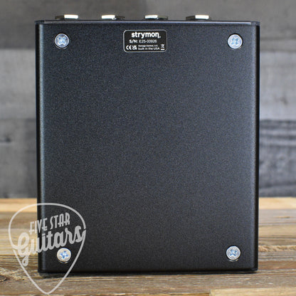 Strymon Flint V2 Tremolo & Reverb