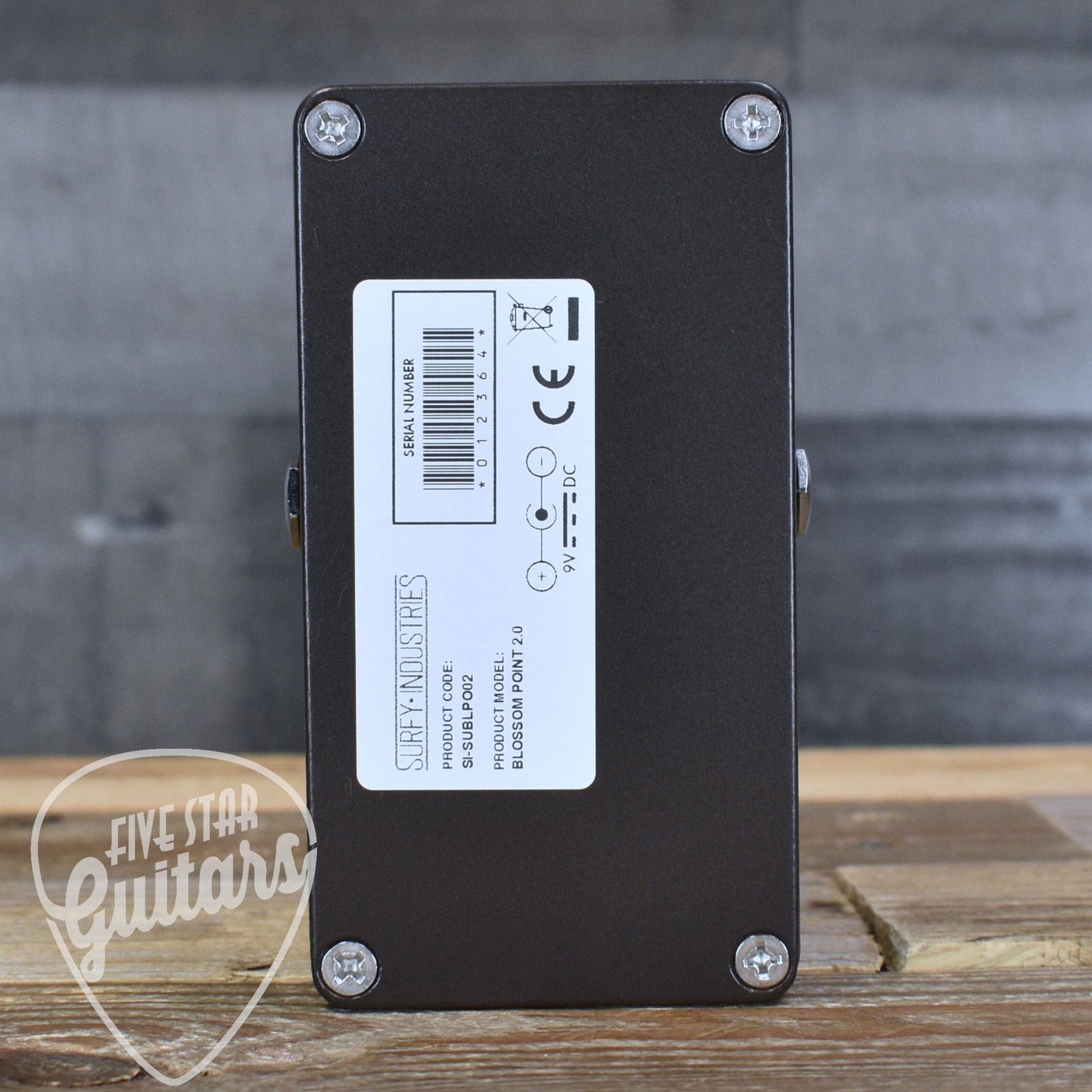 SurfyBear Blossom Point Pedal