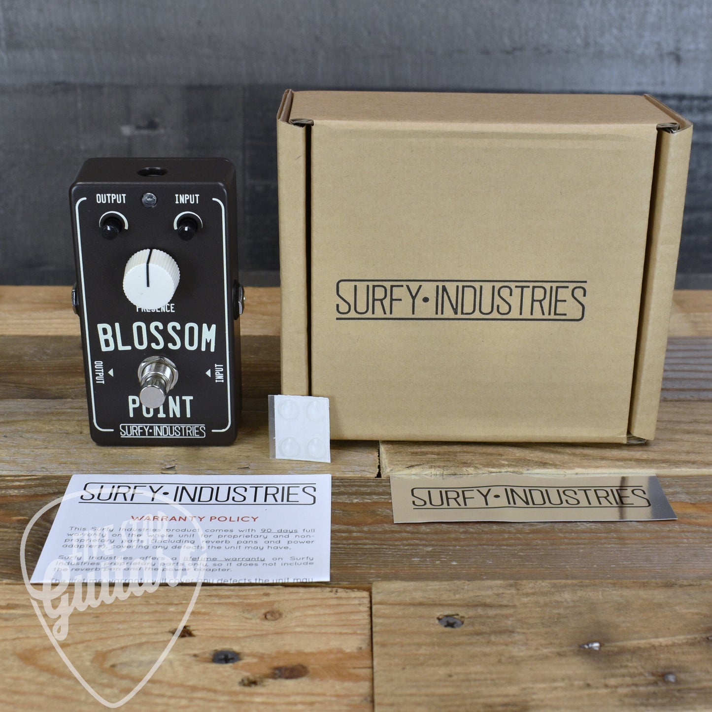 SurfyBear Blossom Point Pedal