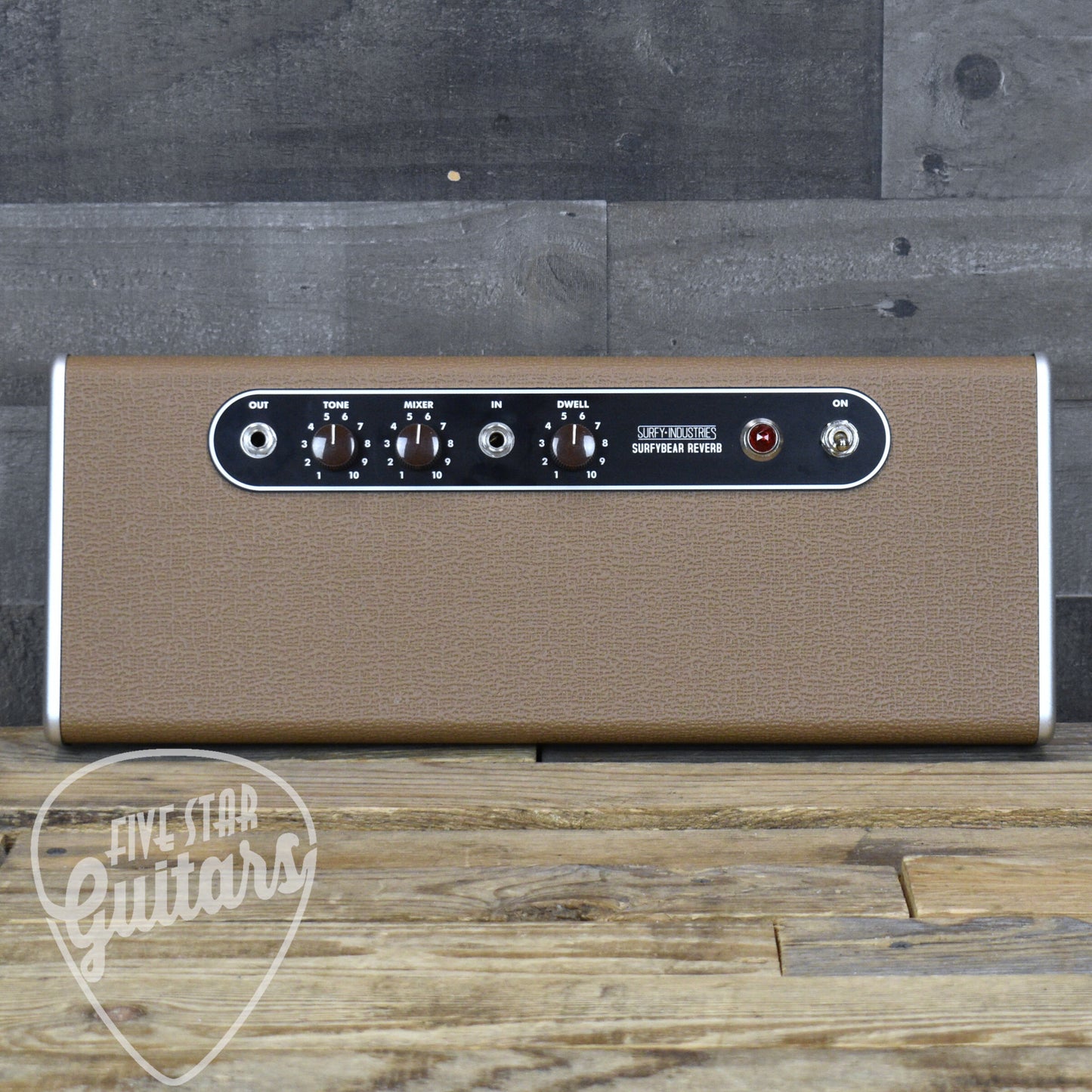 SurfyBear Classic Brown v3.0 with SurfyPan Extra Reverb