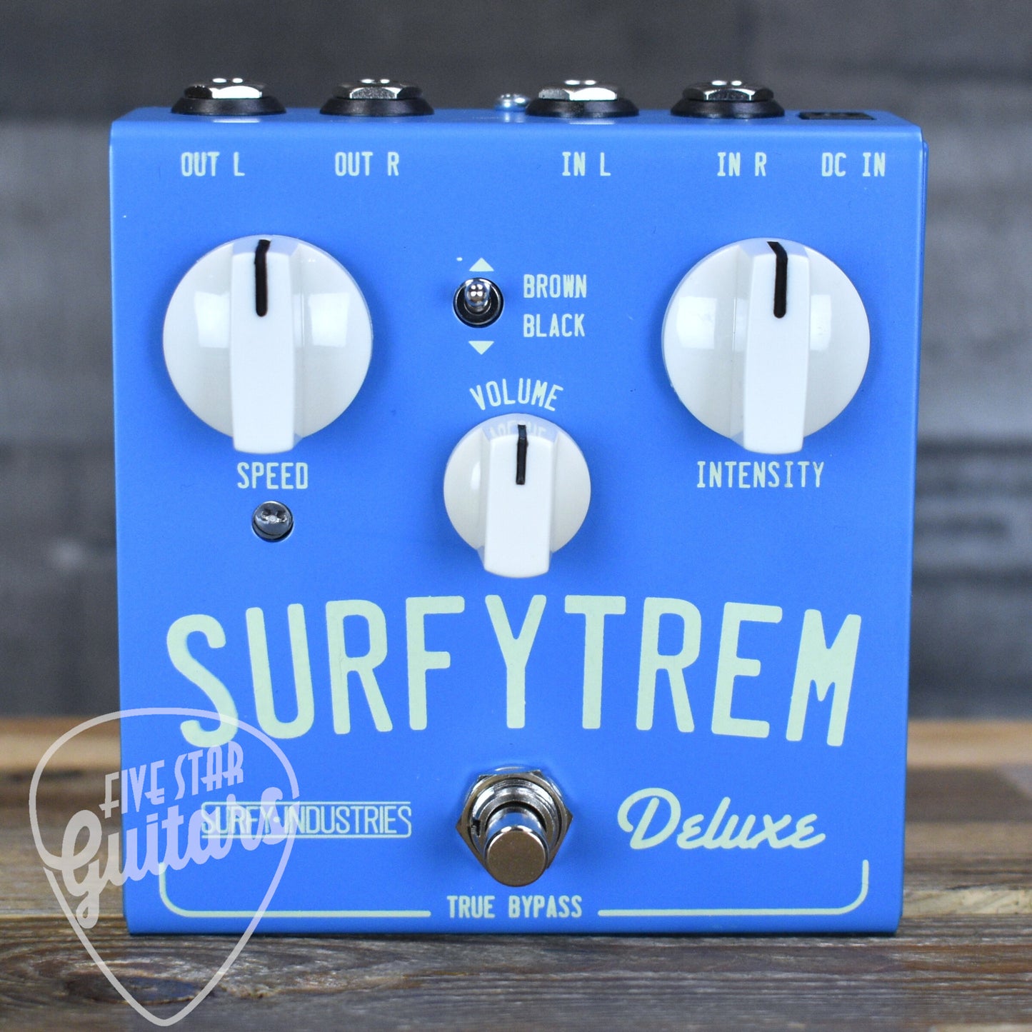 Surfy Industries SurfyTrem Deluxe Pedal