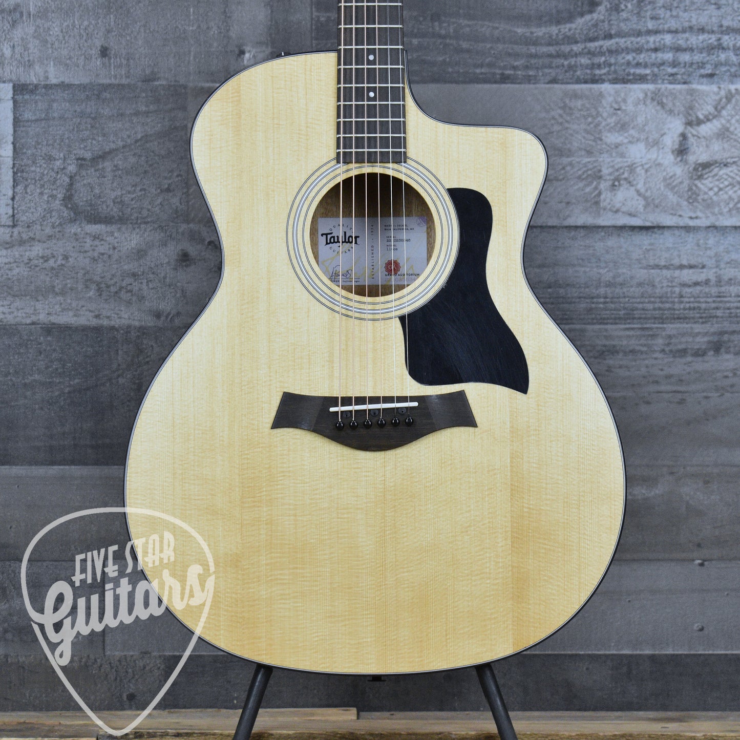 Taylor 114ce - Sapele with Gig Bag