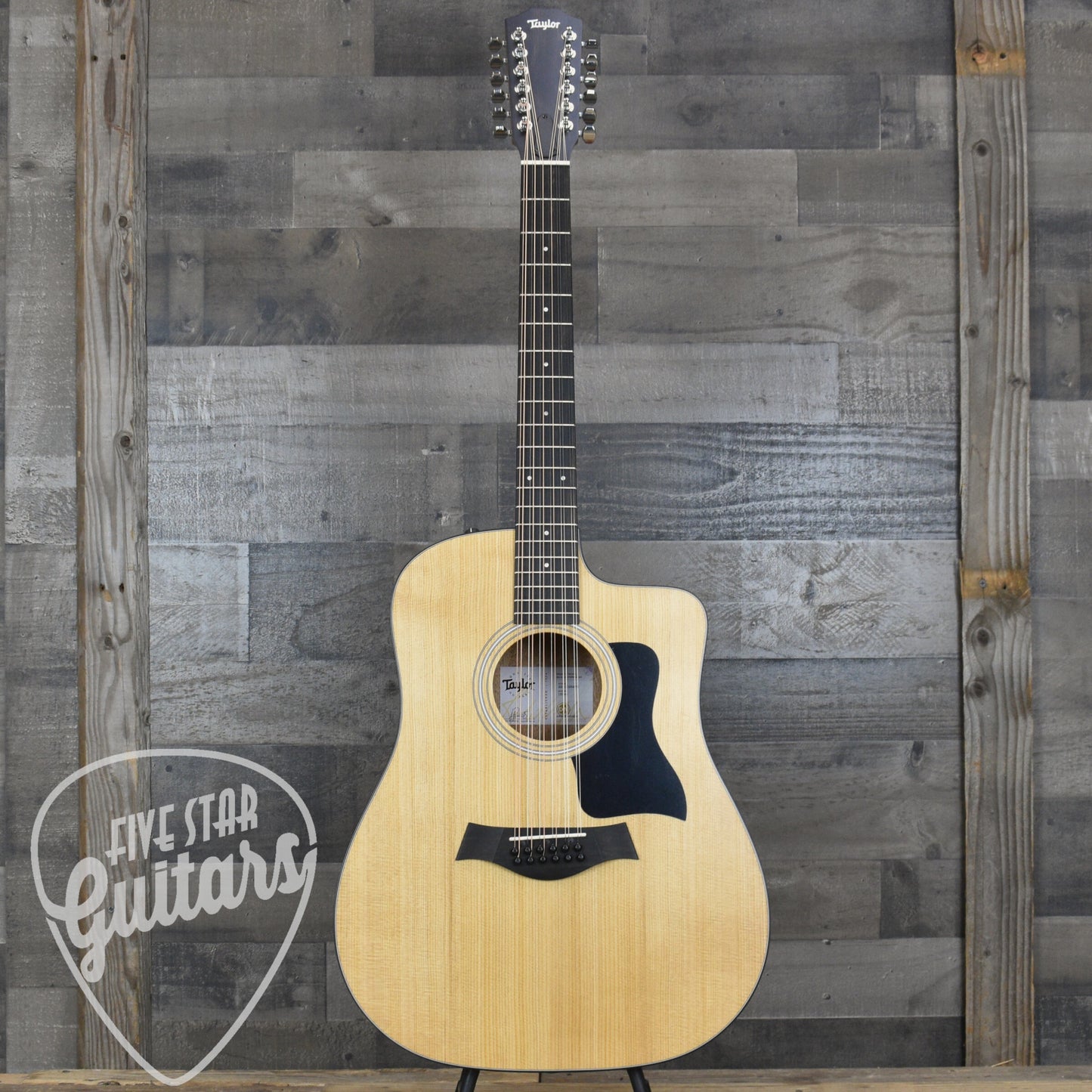 Taylor 150ce - Sapele with Gig Bag