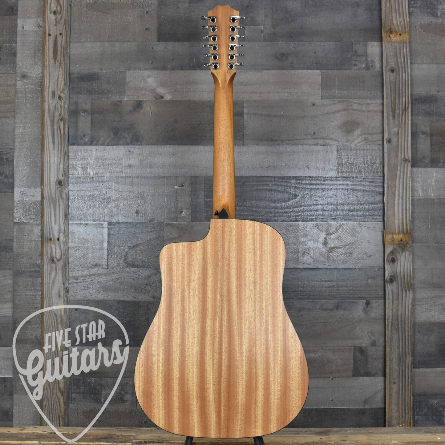 Taylor 150ce - Sapele with Gig Bag