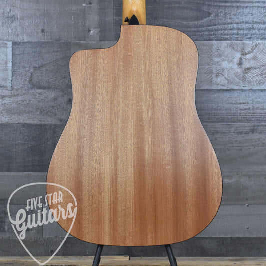 Taylor 150ce - Sapele with Gig Bag