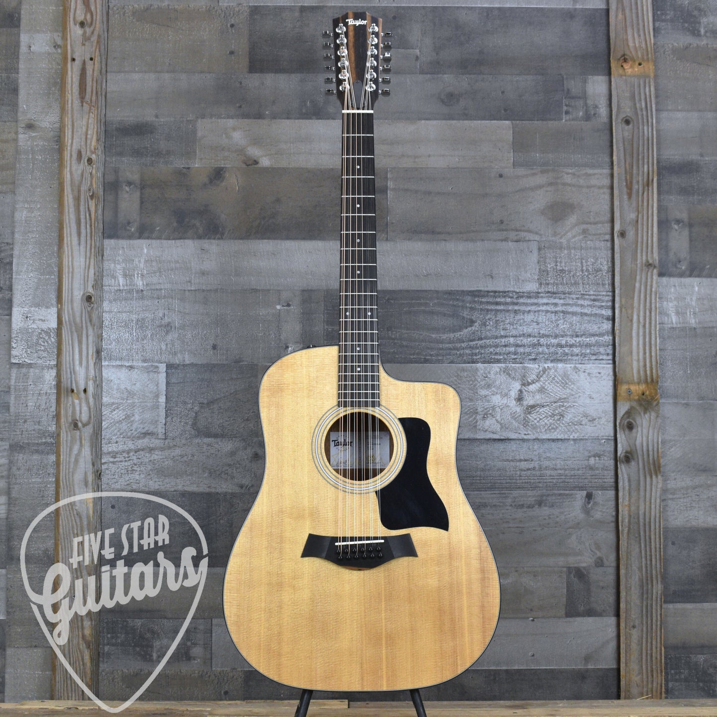 Taylor 150ce - Sapele with Gig Bag