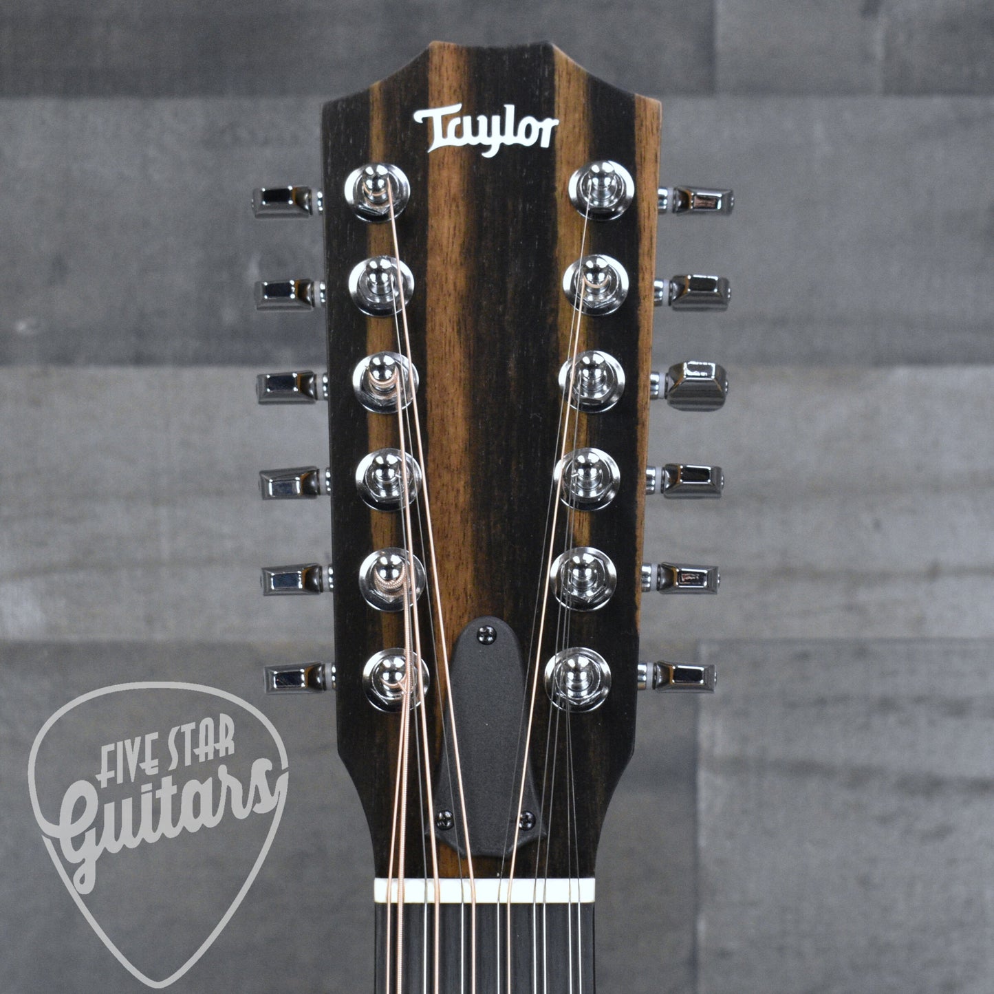 Taylor 150ce - Sapele with Gig Bag