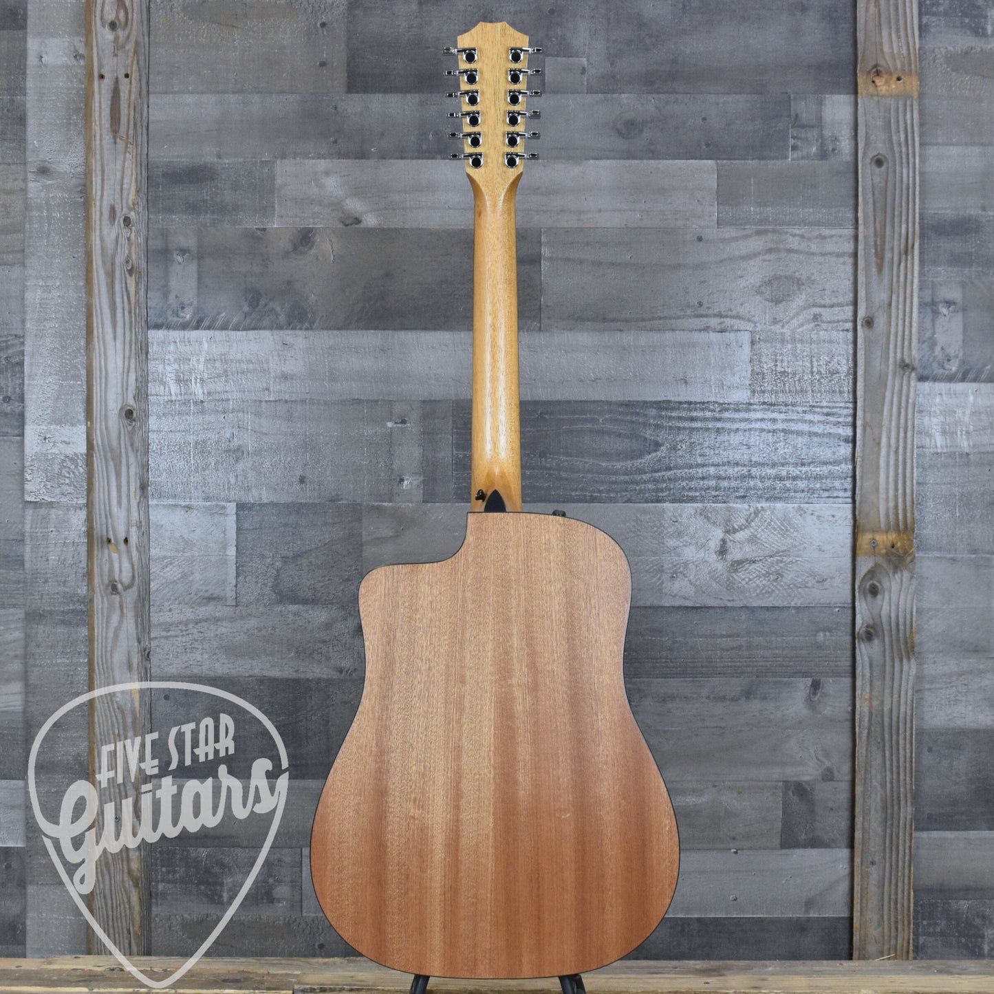 Taylor 150ce - Sapele with Gig Bag