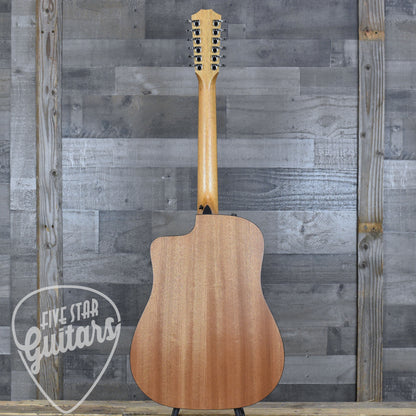 Taylor 150ce - Sapele with Gig Bag