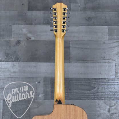 Taylor 150ce - Sapele with Gig Bag